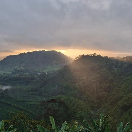 Finca Campestre Villa Del Campo Santa Rosa de Cabal Ngoại thất bức ảnh